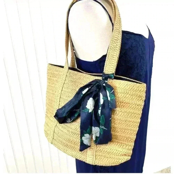Draper James Everyday Straw Bag Tote Purse with Scarf Bow Travel Beach Preppy - Picture 5 of 15
